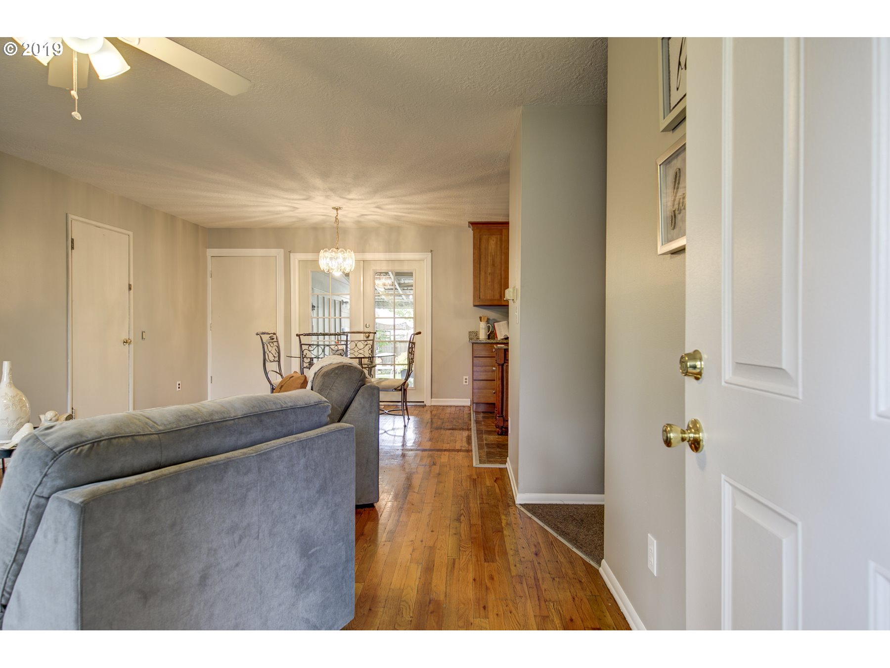 13100 Southwest Walker Road Beaverton, OR 97005 - Photo 3 of 31 Gallery Image 3