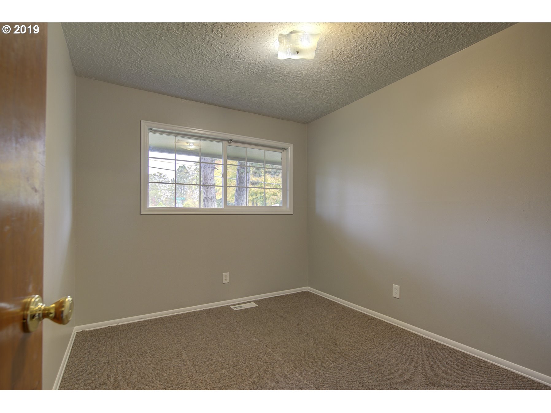 13100 Southwest Walker Road Beaverton, OR 97005 - Photo 24 of 31 Gallery Image 24