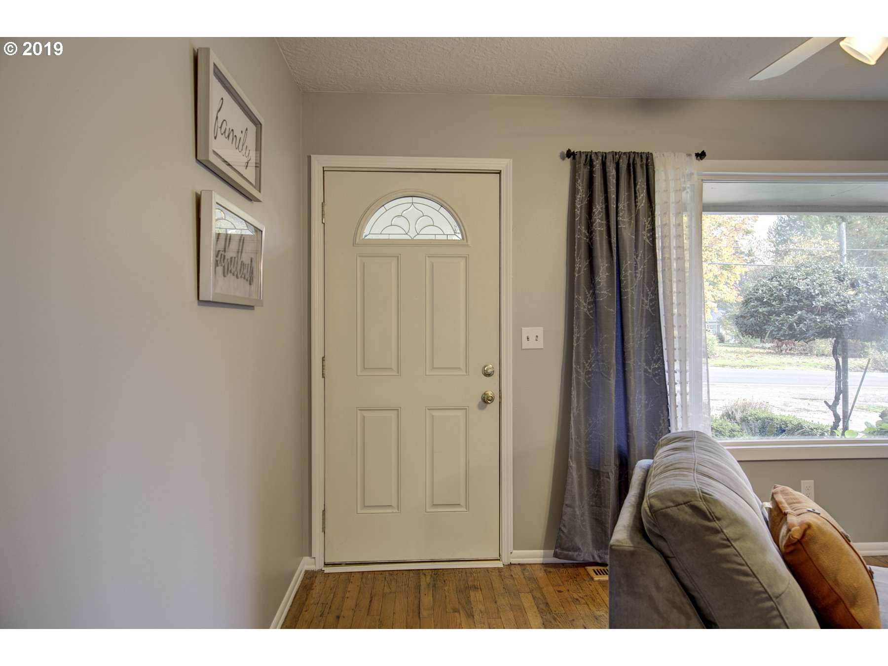 13100 Southwest Walker Road Beaverton, OR 97005 - Photo 4 of 31 Gallery Image 4