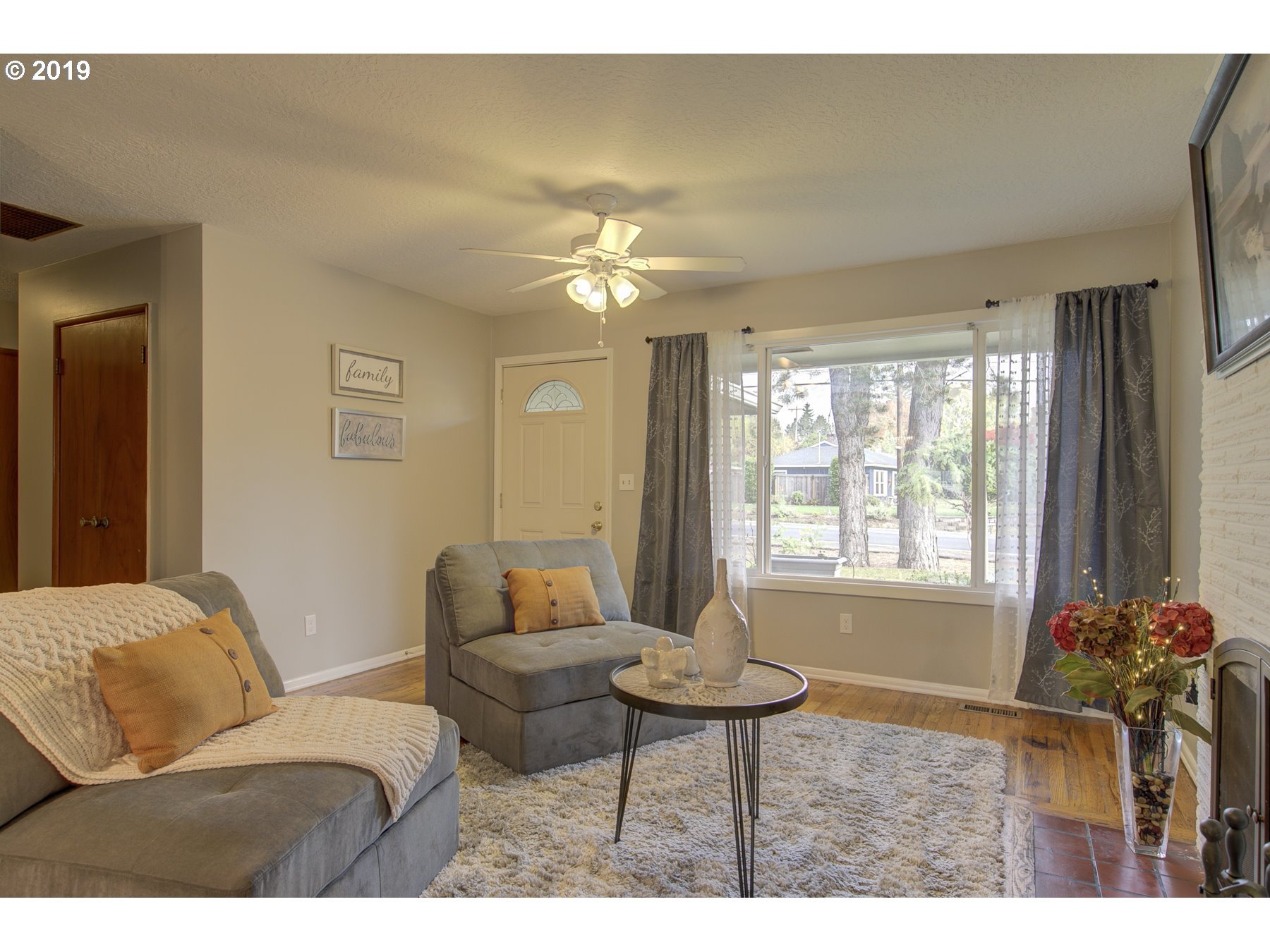 13100 Southwest Walker Road Beaverton, OR 97005 - Photo 7 of 31 Gallery Image 7