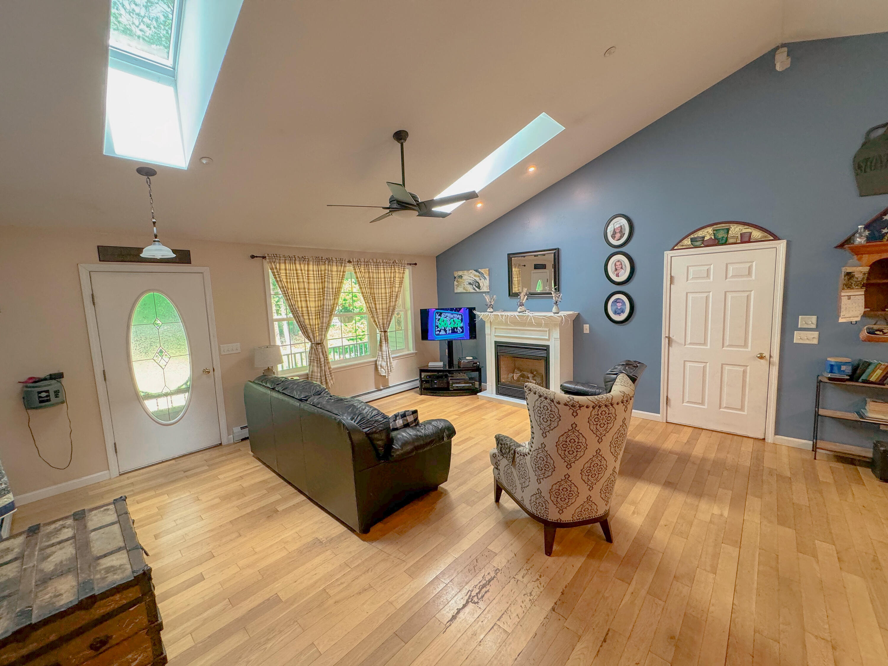 12 Doe Mdw Lane Springvale, ME 04083 - Photo 22 of 43 Main Living Area