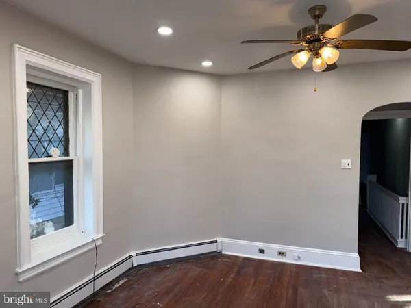 $1,600 | 645 East High Street, Unit 2, Pottstown, PA 19464