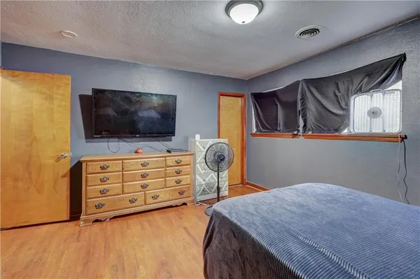 $181,999 | 2205 Lincoln Avenue, Baxter Springs, KS 66713