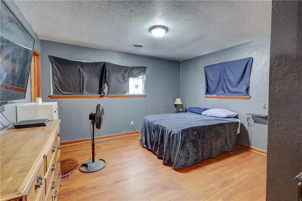 $181,999 | 2205 Lincoln Avenue, Baxter Springs, KS 66713