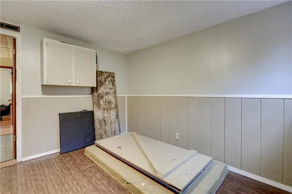 $181,999 | 2205 Lincoln Avenue, Baxter Springs, KS 66713