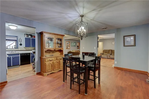 $181,999 | 2205 Lincoln Avenue, Baxter Springs, KS 66713