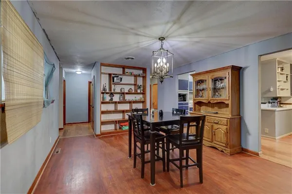 $181,999 | 2205 Lincoln Avenue, Baxter Springs, KS 66713