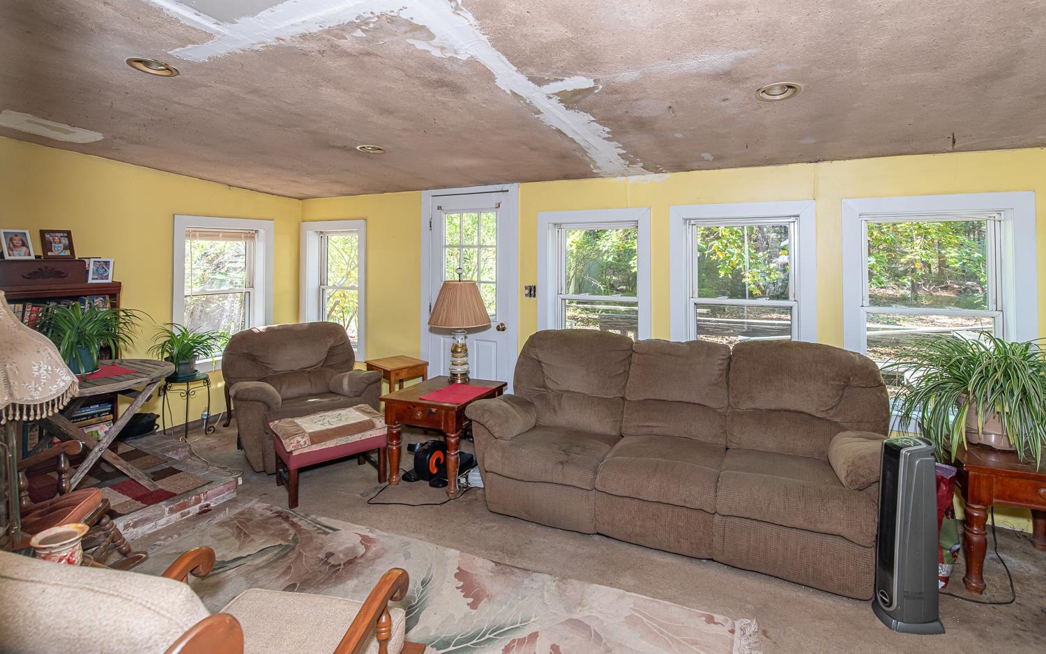 1 Tobacco Road Derry, NH 03038 - Photo 6 of 19 Gallery Image 6
