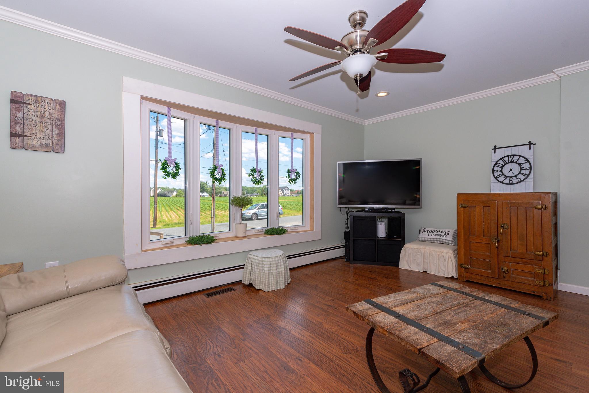 3600 Galloway Road Middle River, MD 21220 - Photo 14 of 74 LR Bay Windows