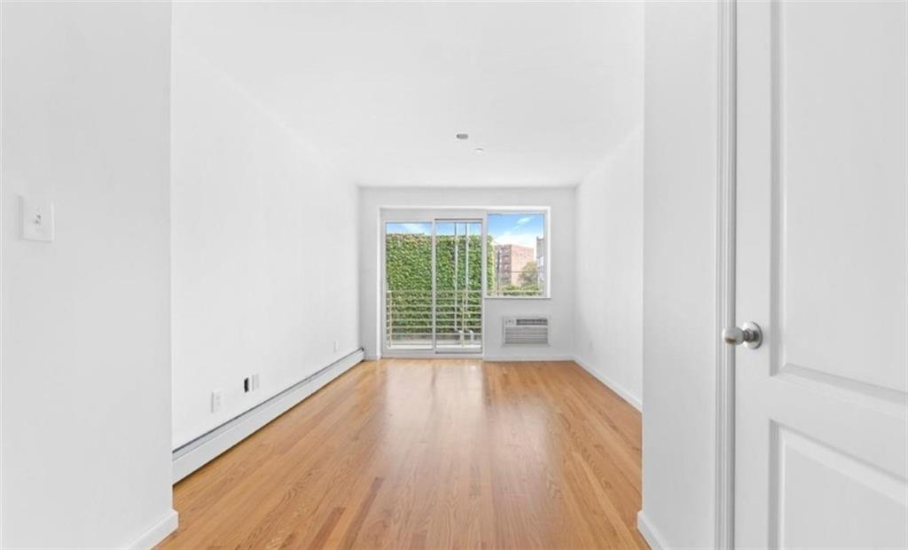 145 Kenilworth Place, Unit 2A Brooklyn, NY 11210 - Photo 8 of 11 Gallery Image 8