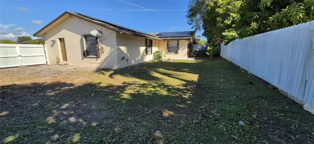 $4,500 | Palmetto Estates, Miami, FL 33157