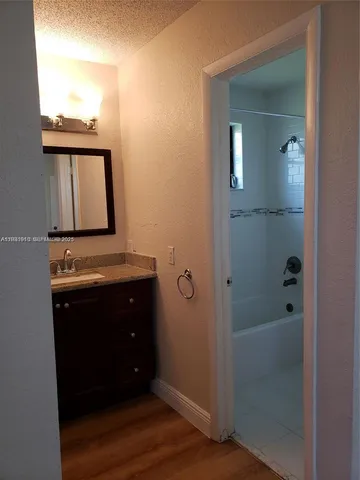 $4,500 | Palmetto Estates, Miami, FL 33157