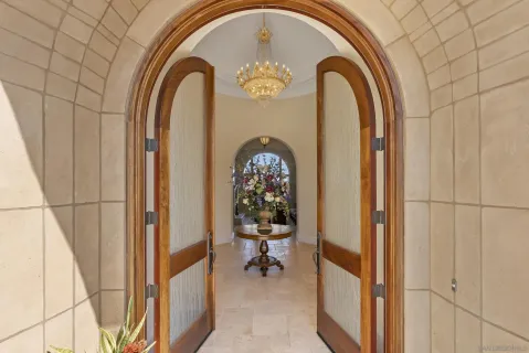$5,500,000 | 7020 El Fuerte Street, Carlsbad, CA 92009