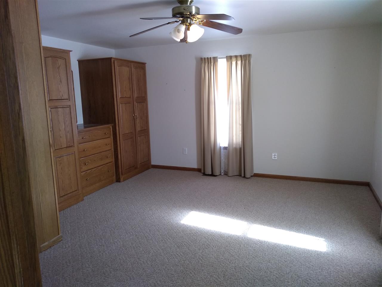 12221 East Mt Morris Road Davison, MI 48423 - Photo 4 of 18 31372298-3.JPG