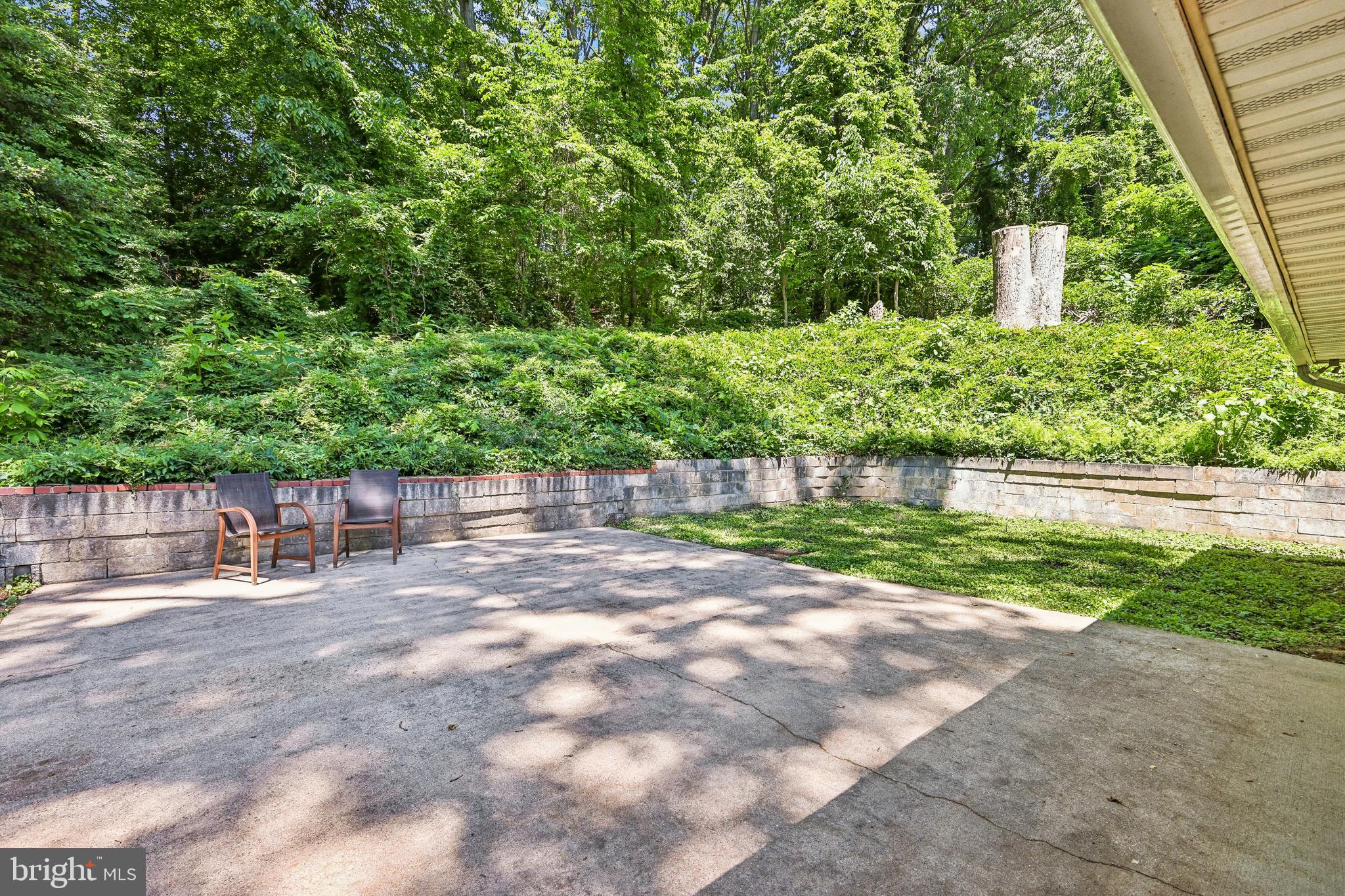 18328 Sharon Road Triangle, VA 22172 - Photo 43 of 61 CONCRETE PATIO & GARDEN AREA