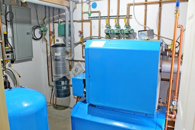 $599,900 | 1465 West Street, Cornwall, VT 05753