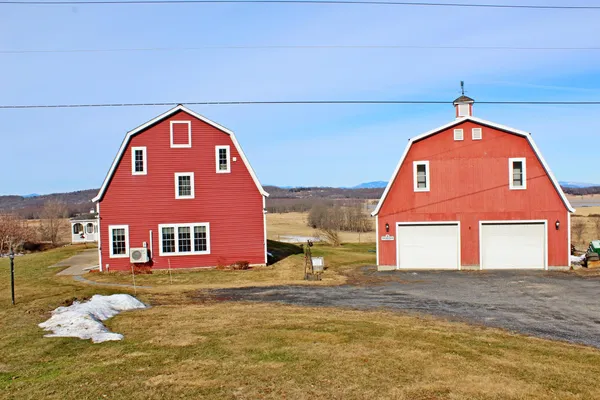 $599,900 | 1465 West Street, Cornwall, VT 05753