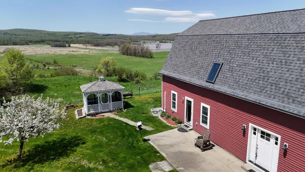 $599,900 | 1465 West Street, Cornwall, VT 05753