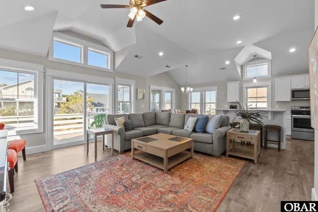 $925,000 | 313 St Louis Street, Kill Devil Hills, NC 27948