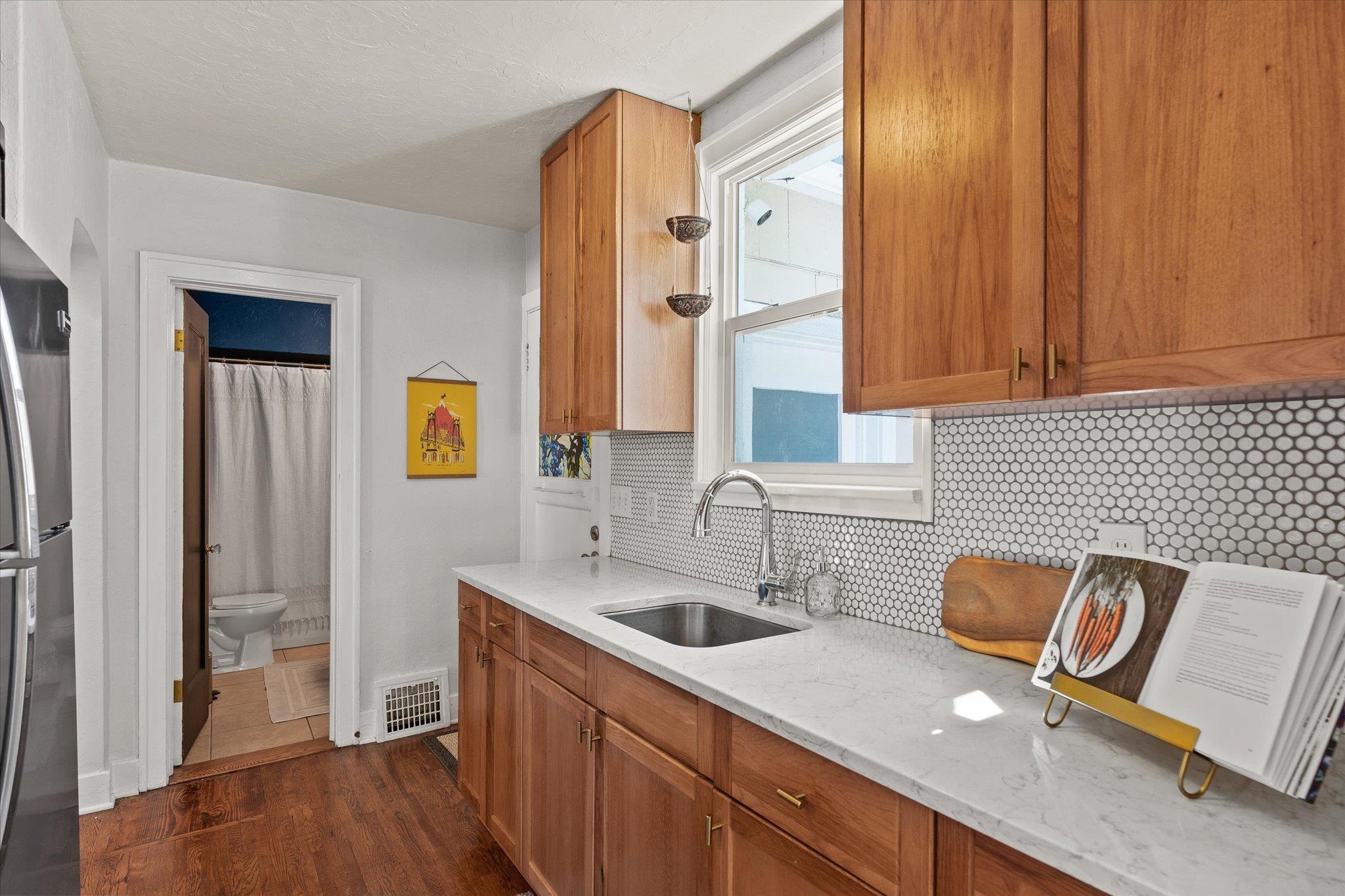 2617 South Post Street Spokane, WA 99203 - Photo 15 of 31