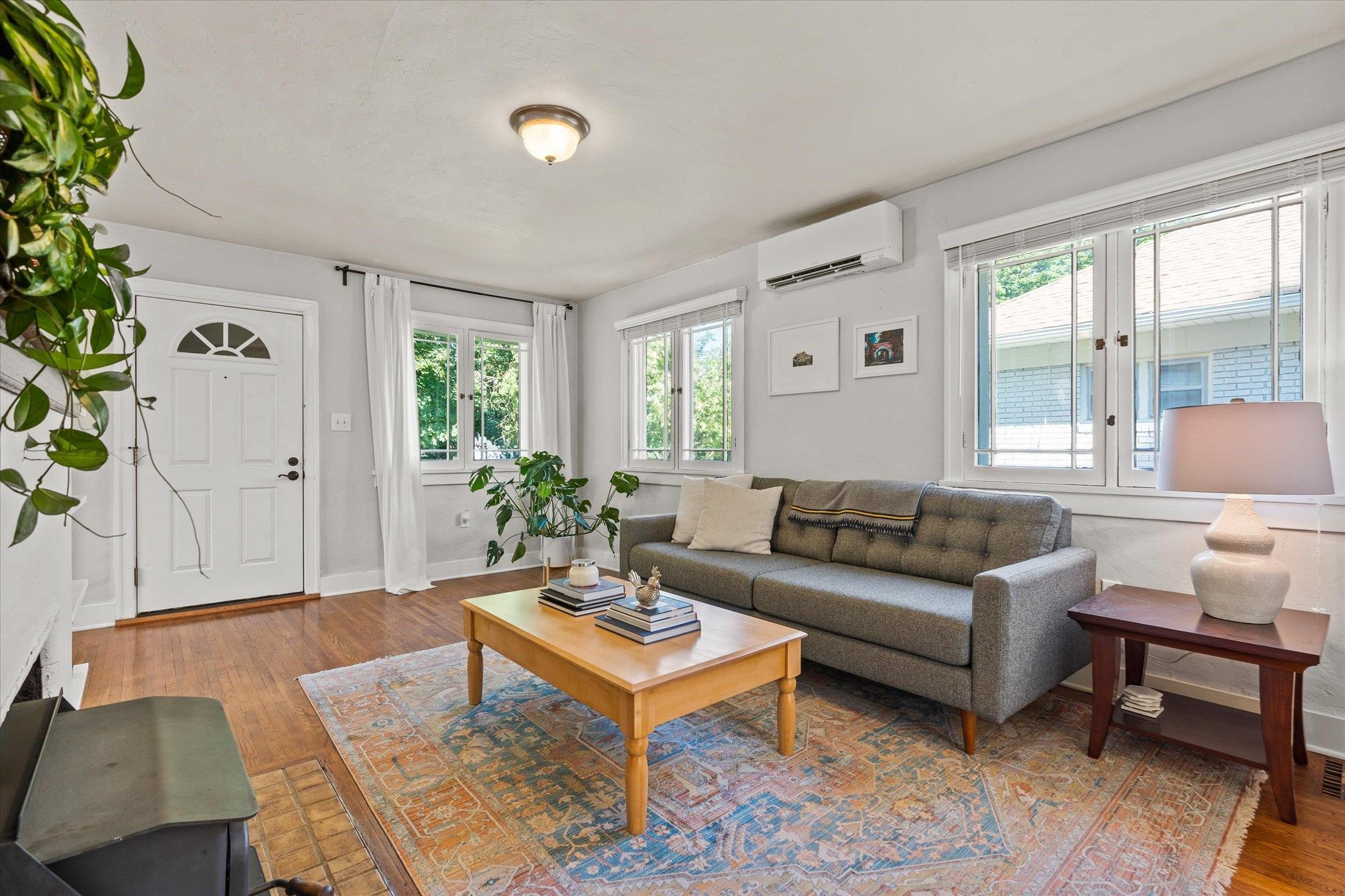 2617 South Post Street Spokane, WA 99203 - Photo 4 of 31