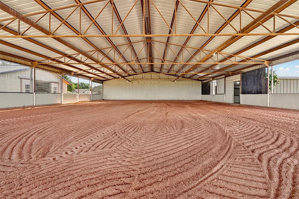 1717 1/2 Batey Road Collinsville, TX 76233 - Photo 36 of 40 a view of an empty room
