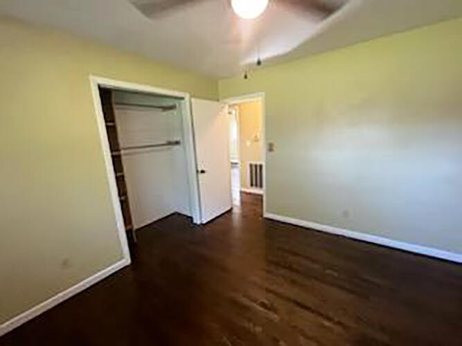 6239 North Barrens Road Roanoke, VA 24019 - Photo 19 of 26 Bedroom______