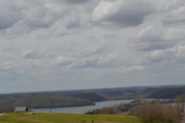 a view of a tennis court