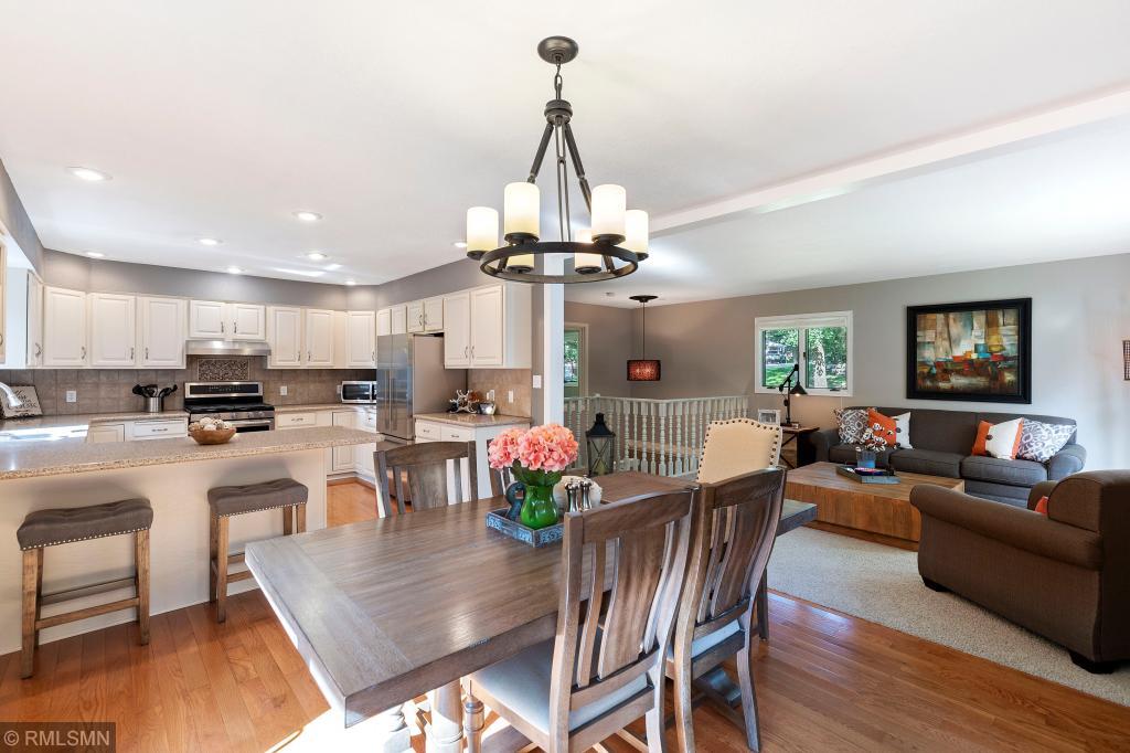 5215 Baker Road Minnetonka, MN 55343 - Photo 2 of 24