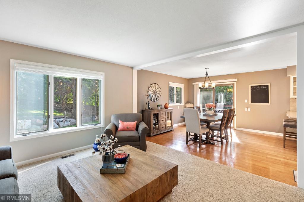 5215 Baker Road Minnetonka, MN 55343 - Photo 7 of 24