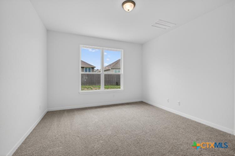 1915 Meridian Loop Temple, TX 76504 - Photo 22 of 29 an empty room with windows