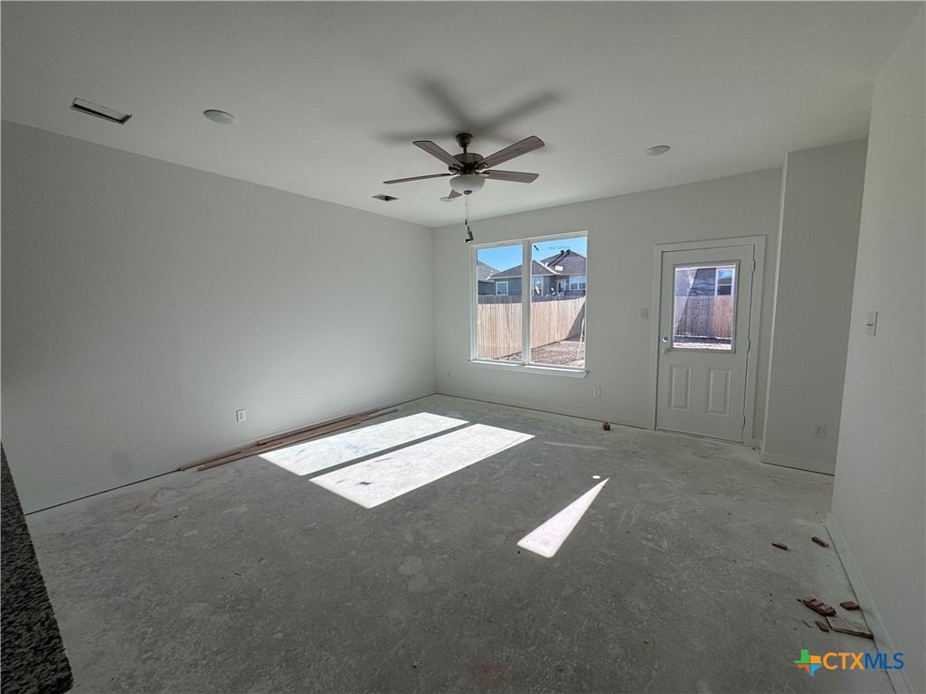 1915 Meridian Loop Temple, TX 76504 - Photo 4 of 13 a view of an empty room with a window