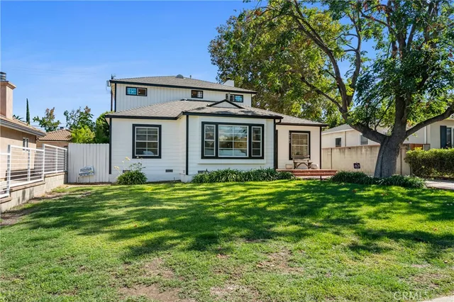 $2,249,000 | 16762 Otsego Street, Encino, CA 91436