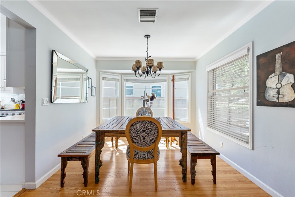 16762 Otsego Street Encino, CA 91436 - Photo 12 of 54 Formal dining