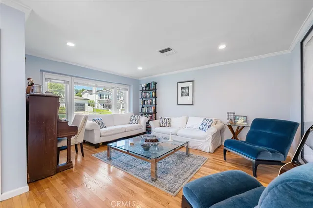 $2,249,000 | 16762 Otsego Street, Encino, CA 91436