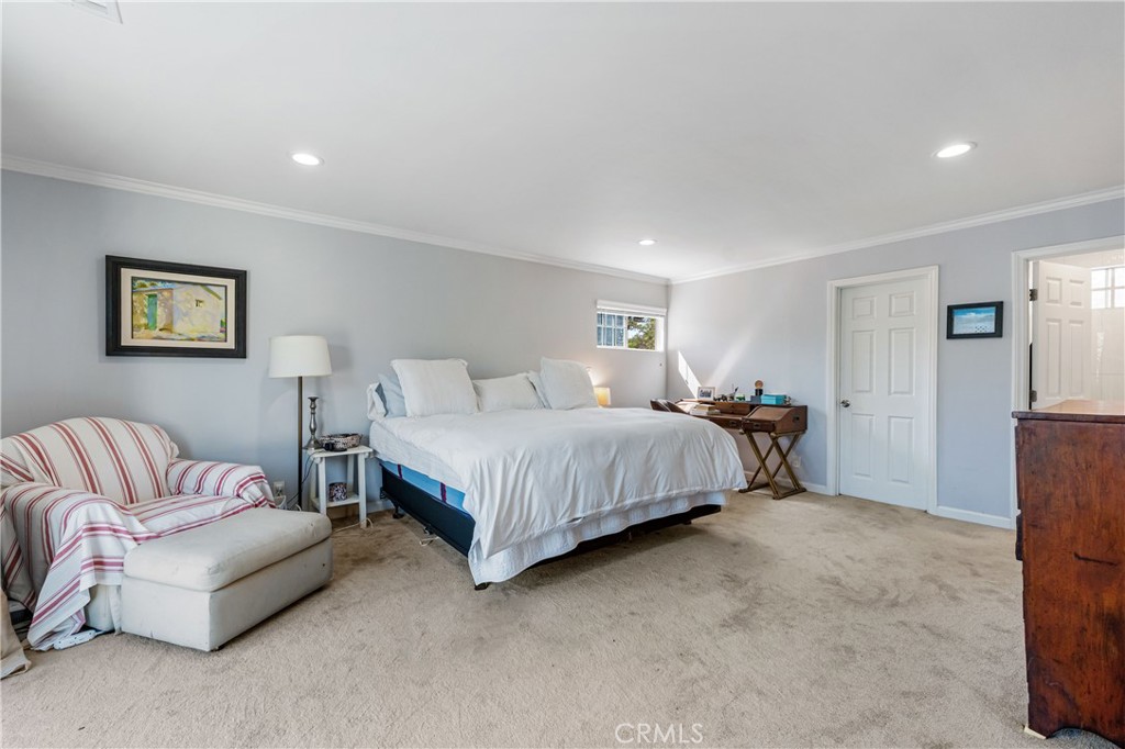 16762 Otsego Street Encino, CA 91436 - Photo 18 of 54 Spacious Primary bedroom