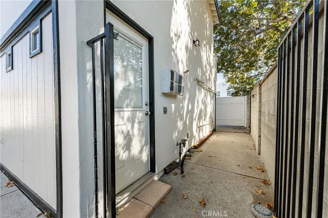 $2,249,000 | 16762 Otsego Street, Encino, CA 91436