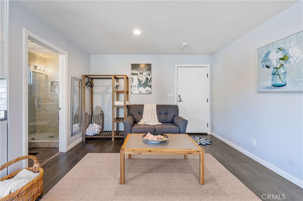 16762 Otsego Street Encino, CA 91436 - Photo 46 of 54 Upstairs ADU