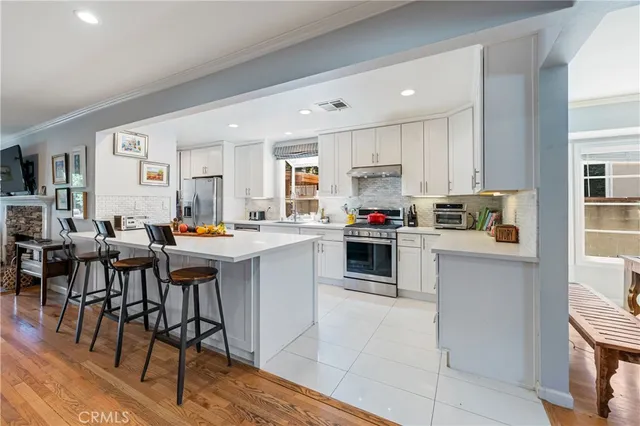 $2,249,000 | 16762 Otsego Street, Encino, CA 91436