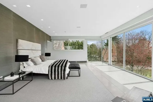 $5,200,000 | 532 Winthrop Road, Teaneck, NJ 07666