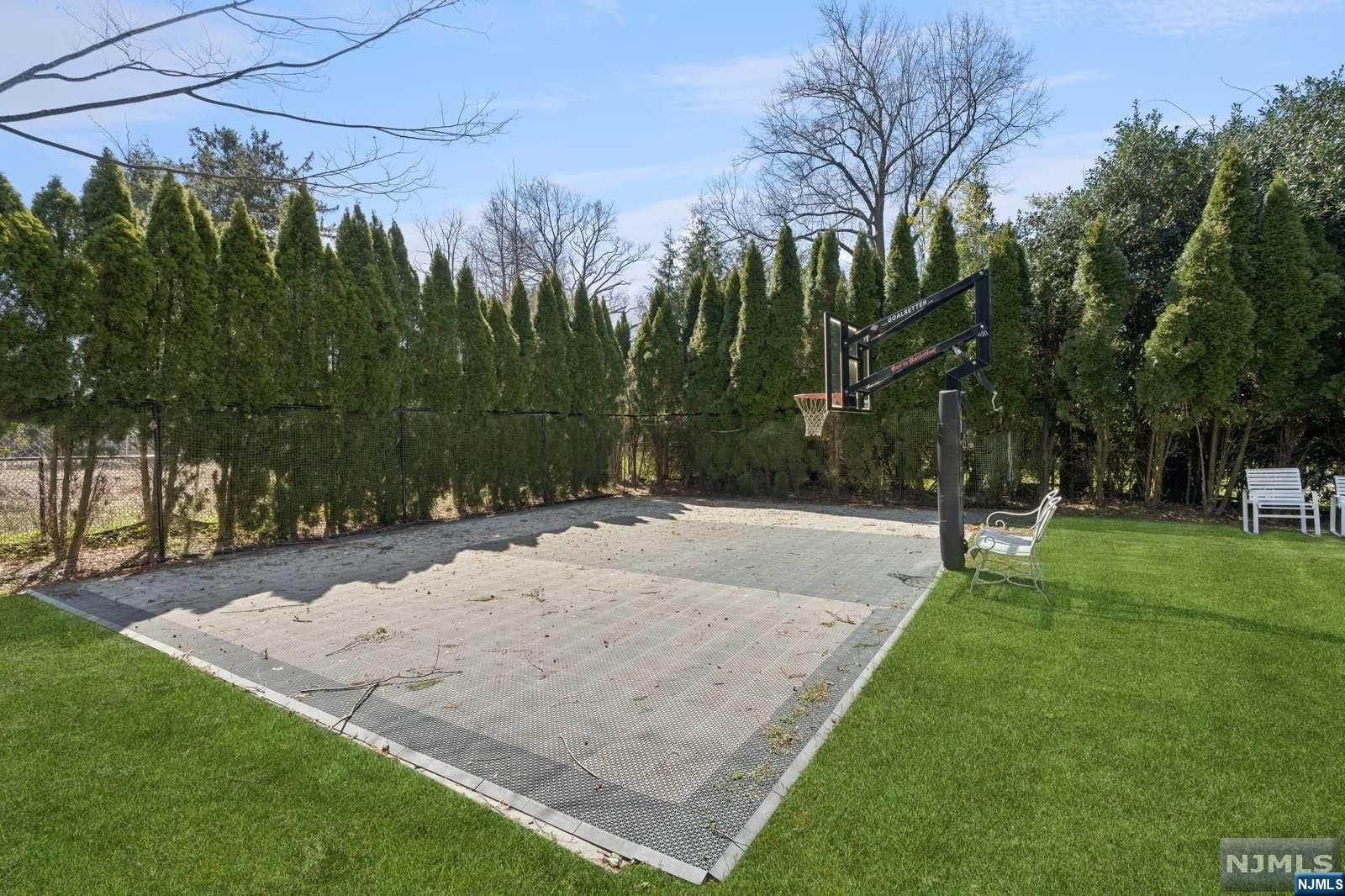 532 Winthrop Road Teaneck, NJ 07666 - Photo 34 of 42