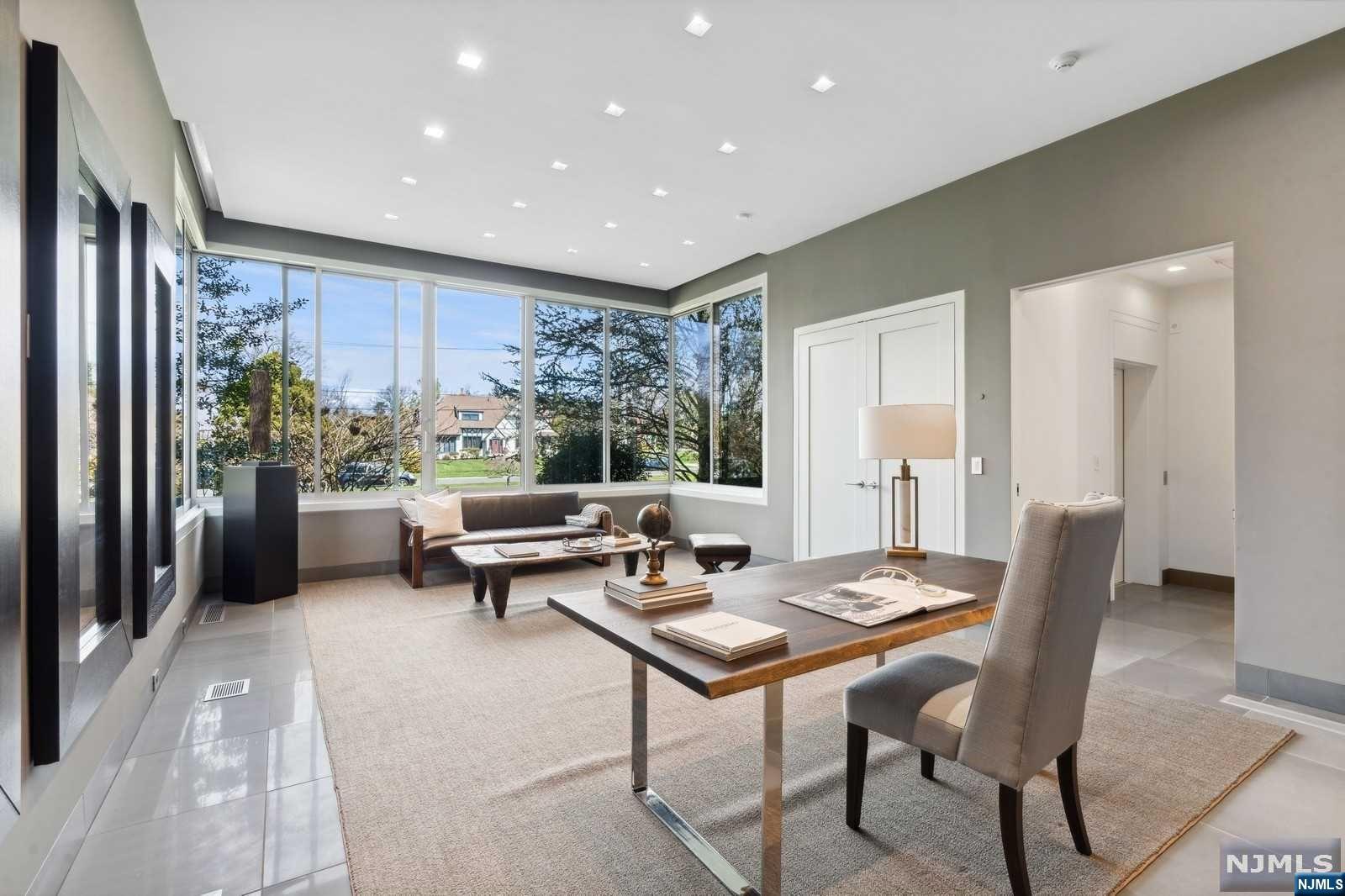 532 Winthrop Road Teaneck, NJ 07666 - Photo 9 of 42