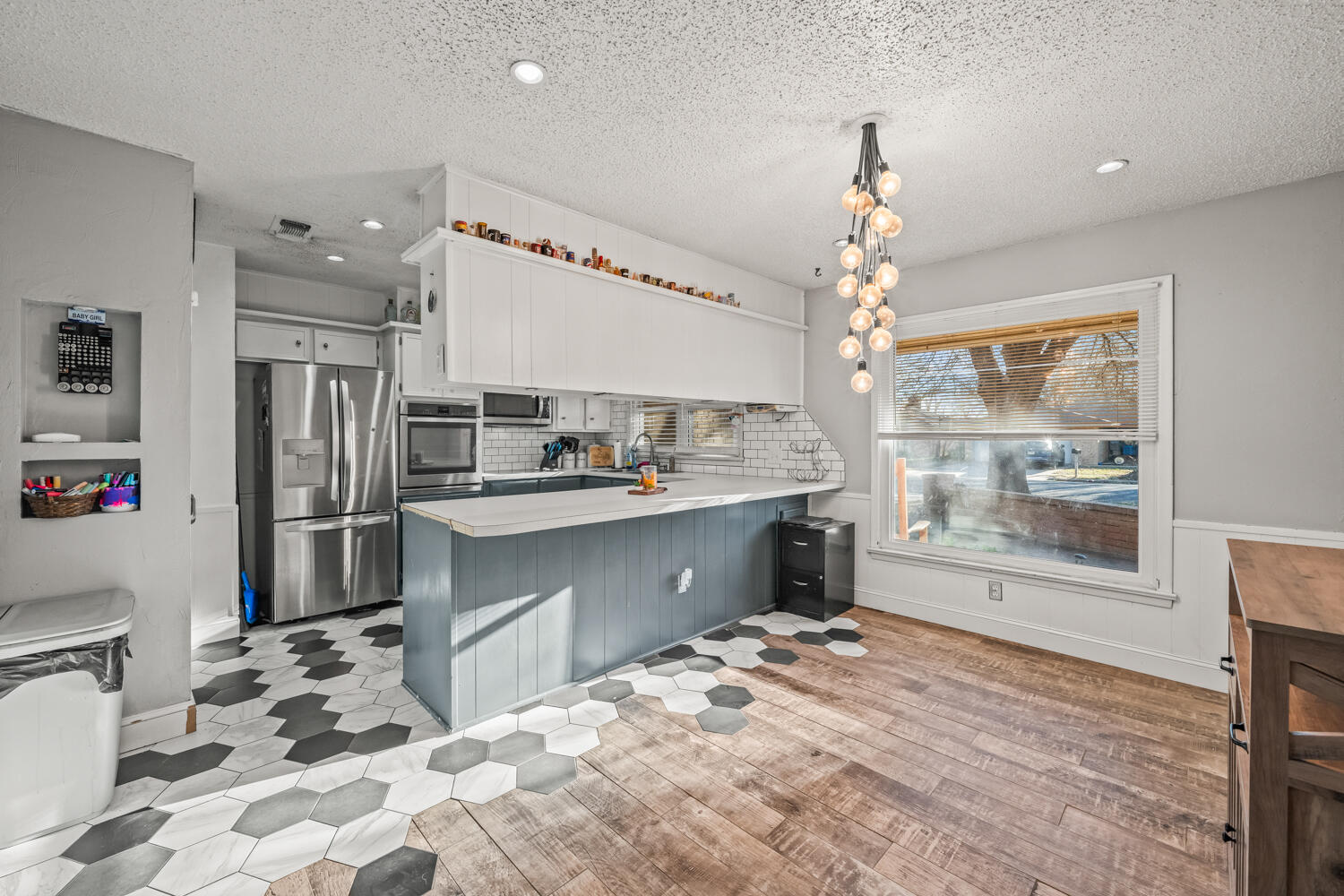 8012 Raleigh Avenue Lubbock, TX 79424 - Photo 7 of 30 8012 Raleigh-23