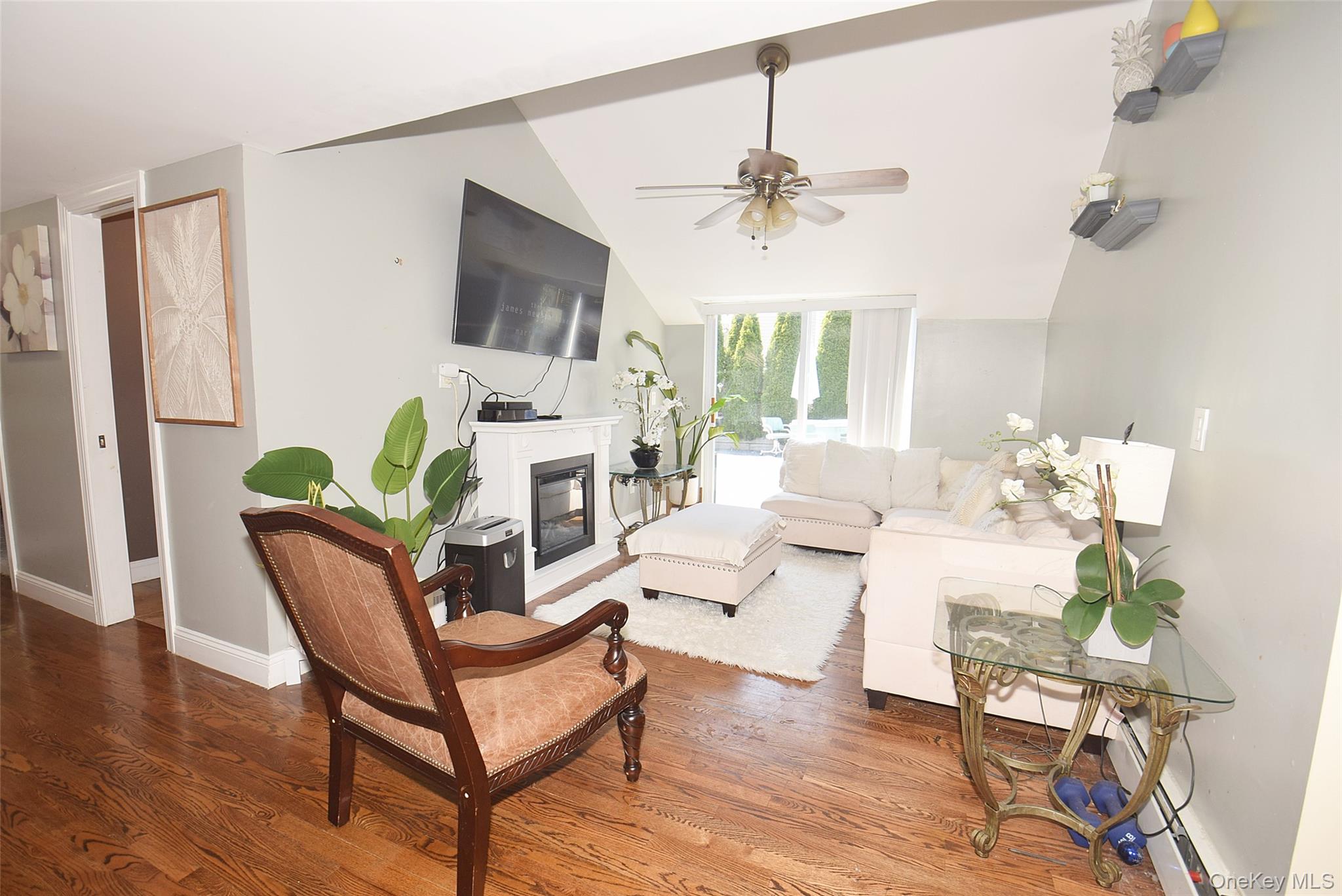 130 Winganhauppauge Road Islip, NY 11751 - Photo 27 of 44