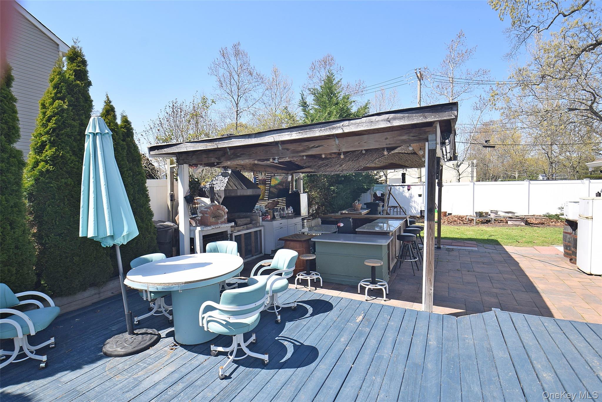 130 Winganhauppauge Road Islip, NY 11751 - Photo 38 of 44