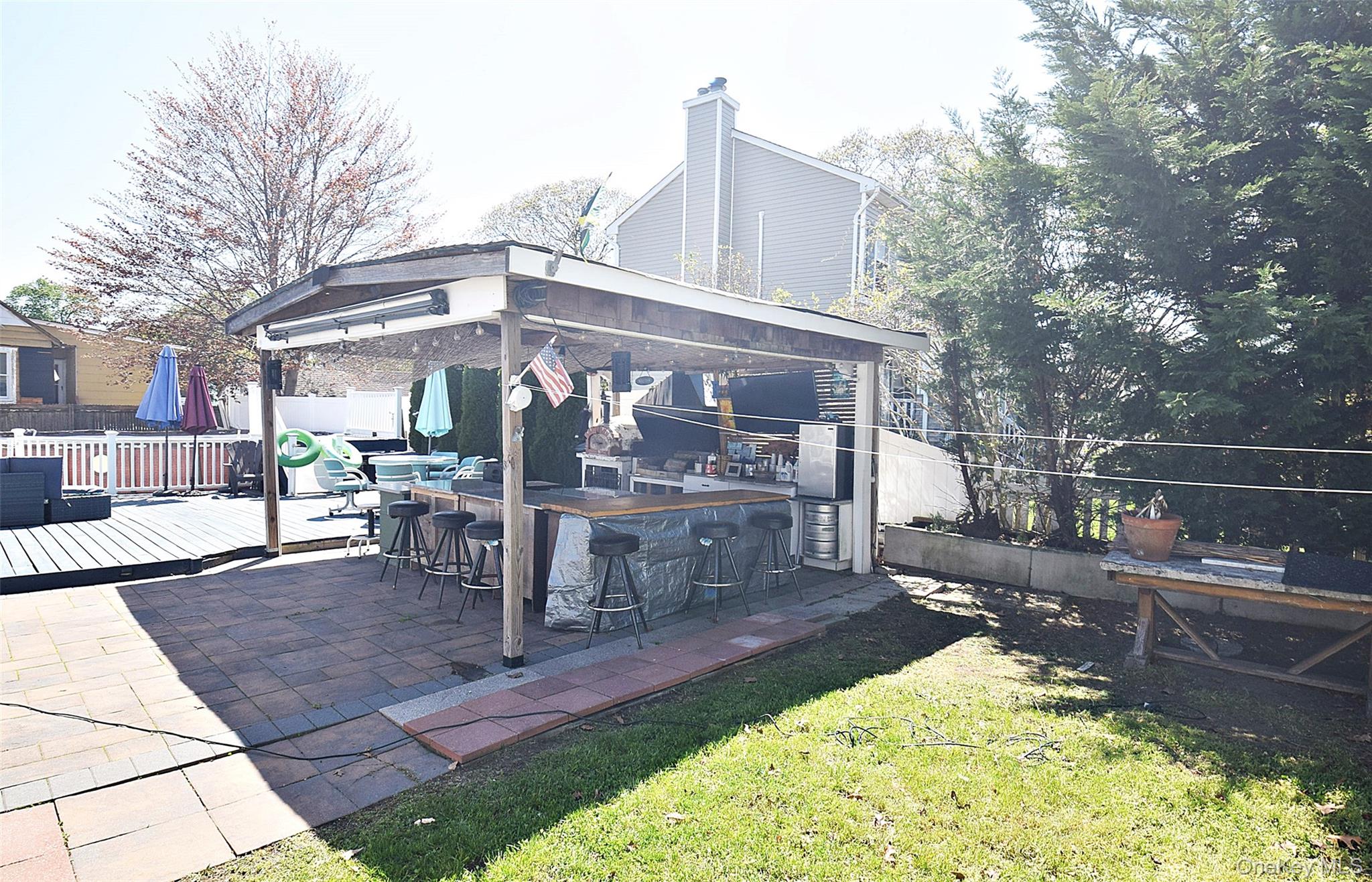 130 Winganhauppauge Road Islip, NY 11751 - Photo 42 of 44