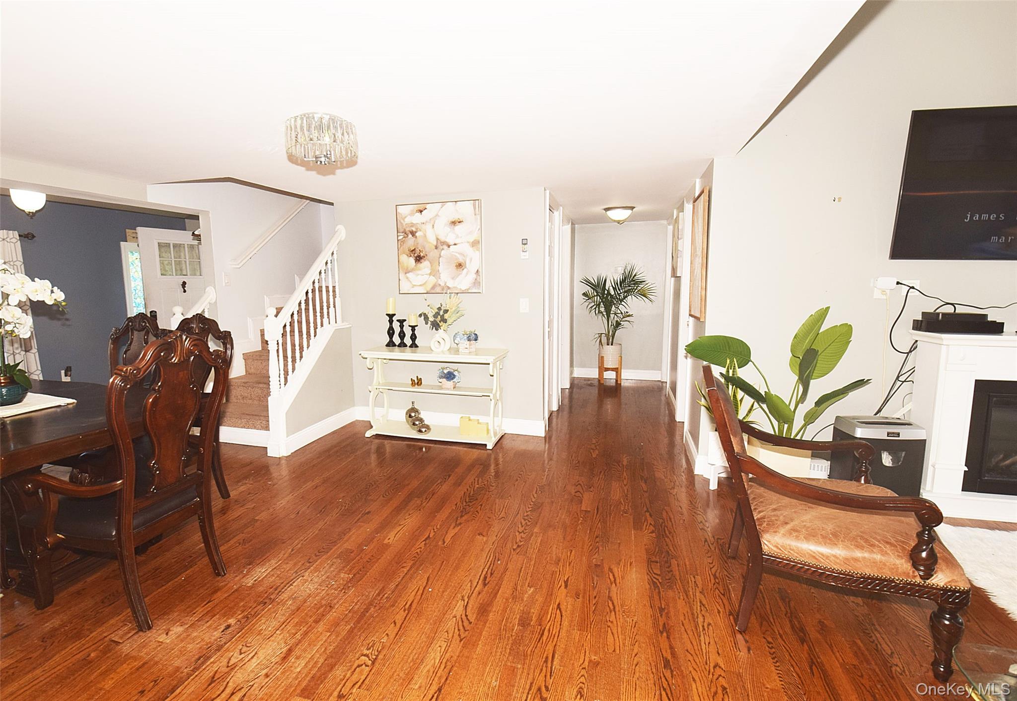 130 Winganhauppauge Road Islip, NY 11751 - Photo 9 of 44
