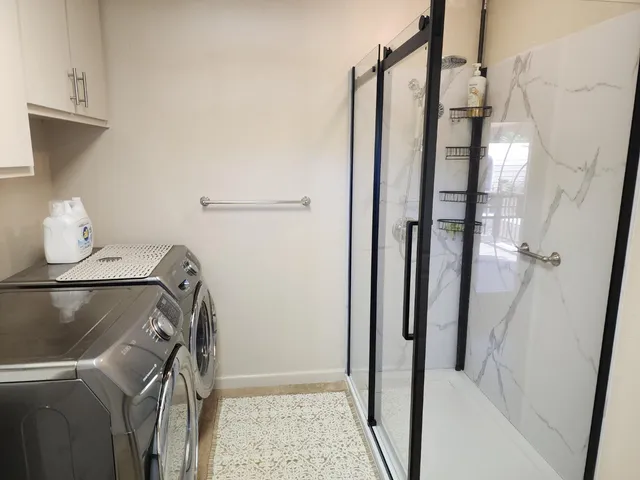 a view of walk in closet