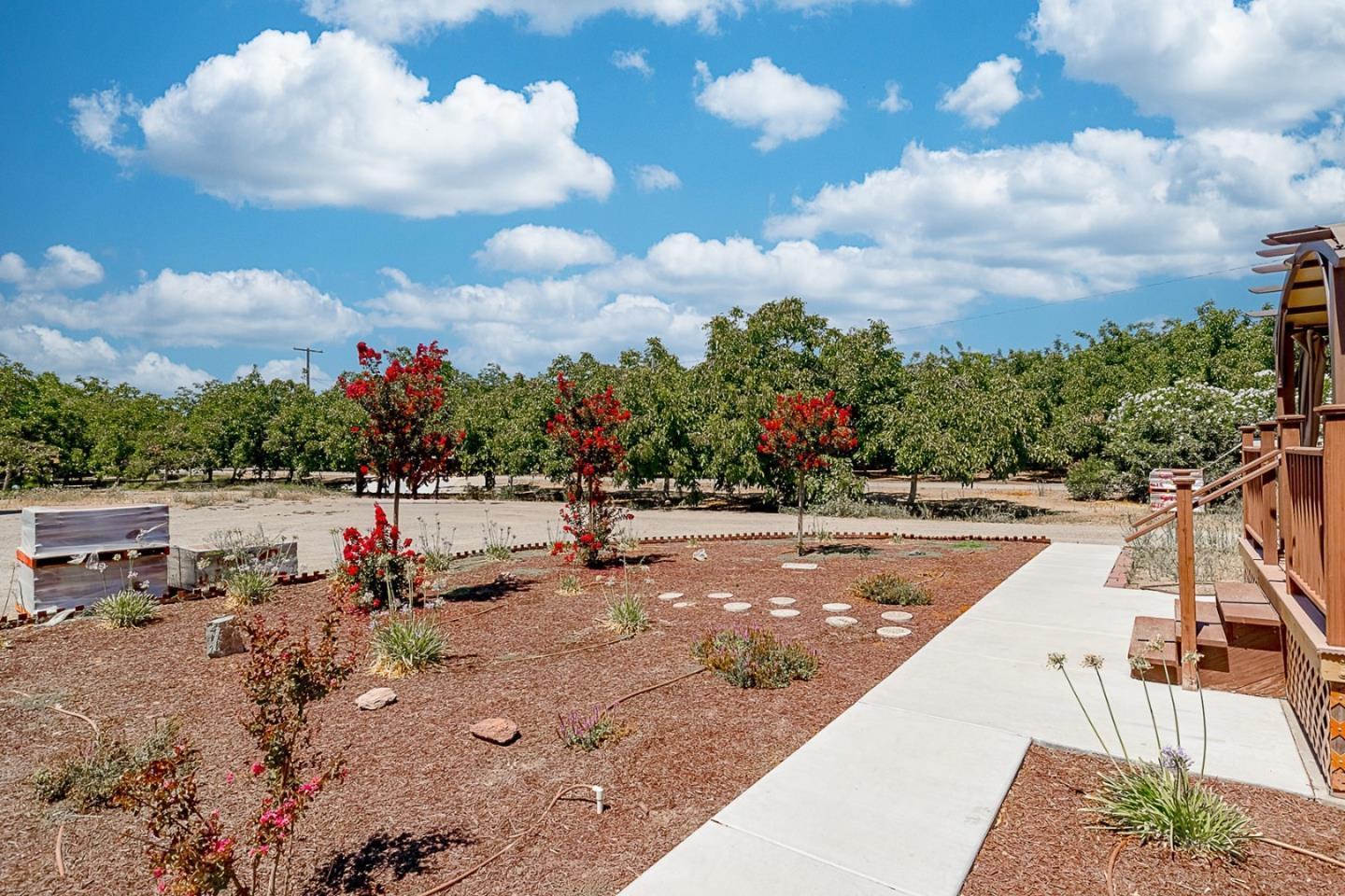 3719 North Hart Road Modesto, CA 95358 - Photo 3 of 47 a view of a basket ball ground