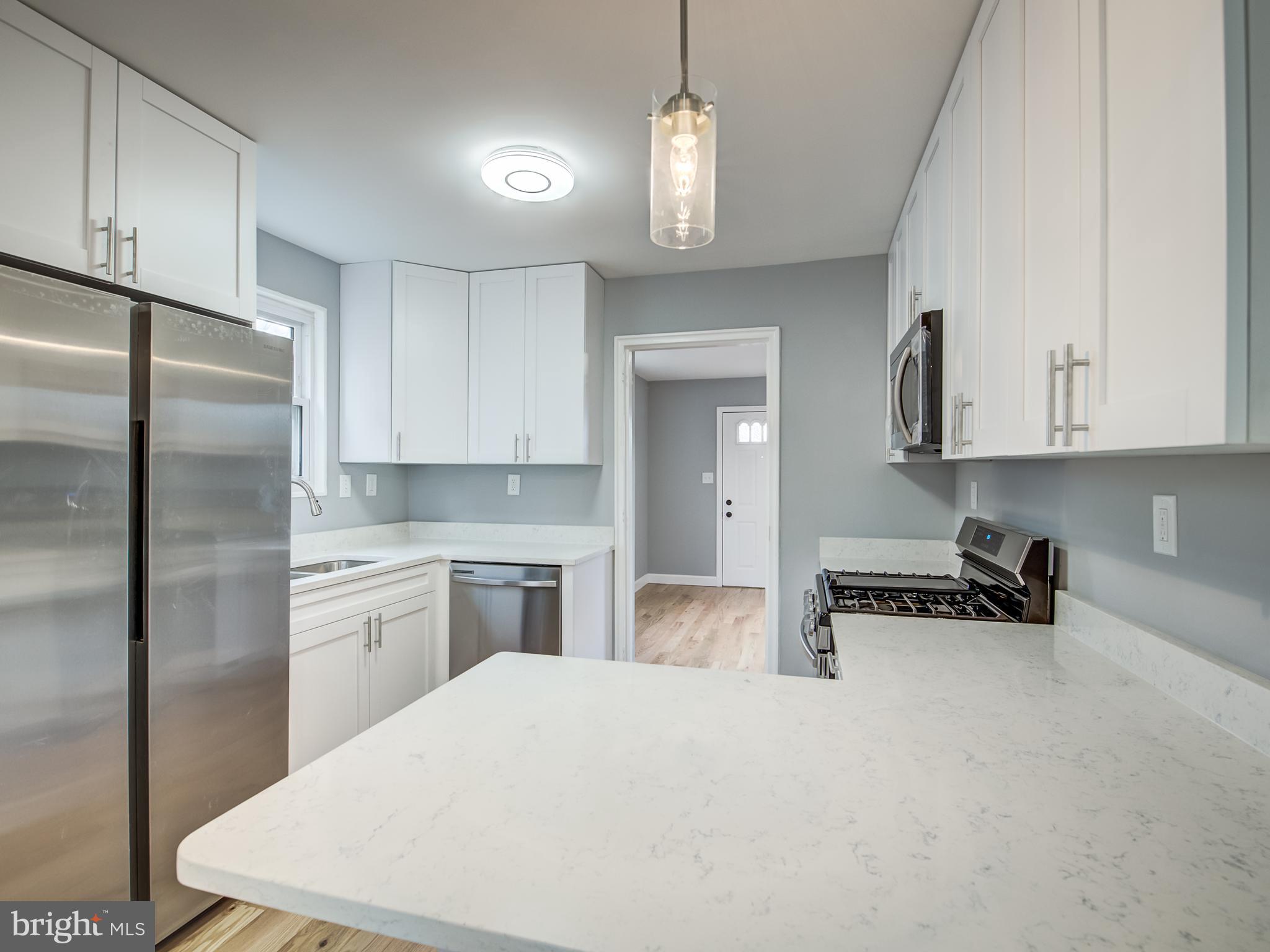 527 Riggs Road Northeast Washington, DC 20011 - Photo 17 of 72 Gourmet Kitchen